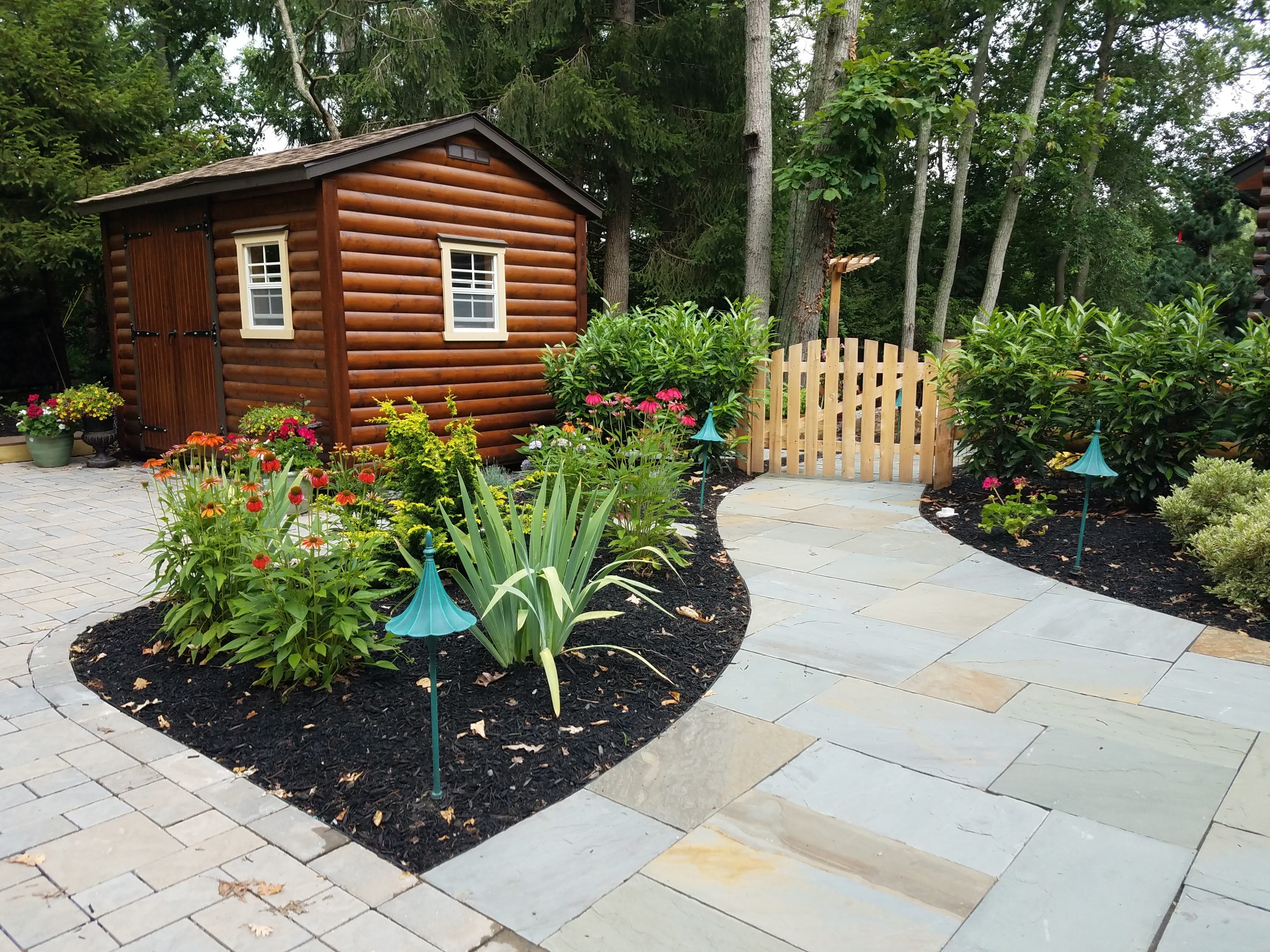 Complete Landscape Oakshade Nursery & Landscaping Services South